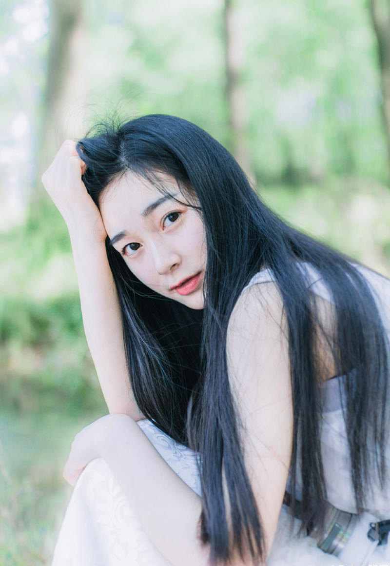 与此同时，已经回到荥阳的曹操，收到了刘备传来的消息，刘备要退兵了。